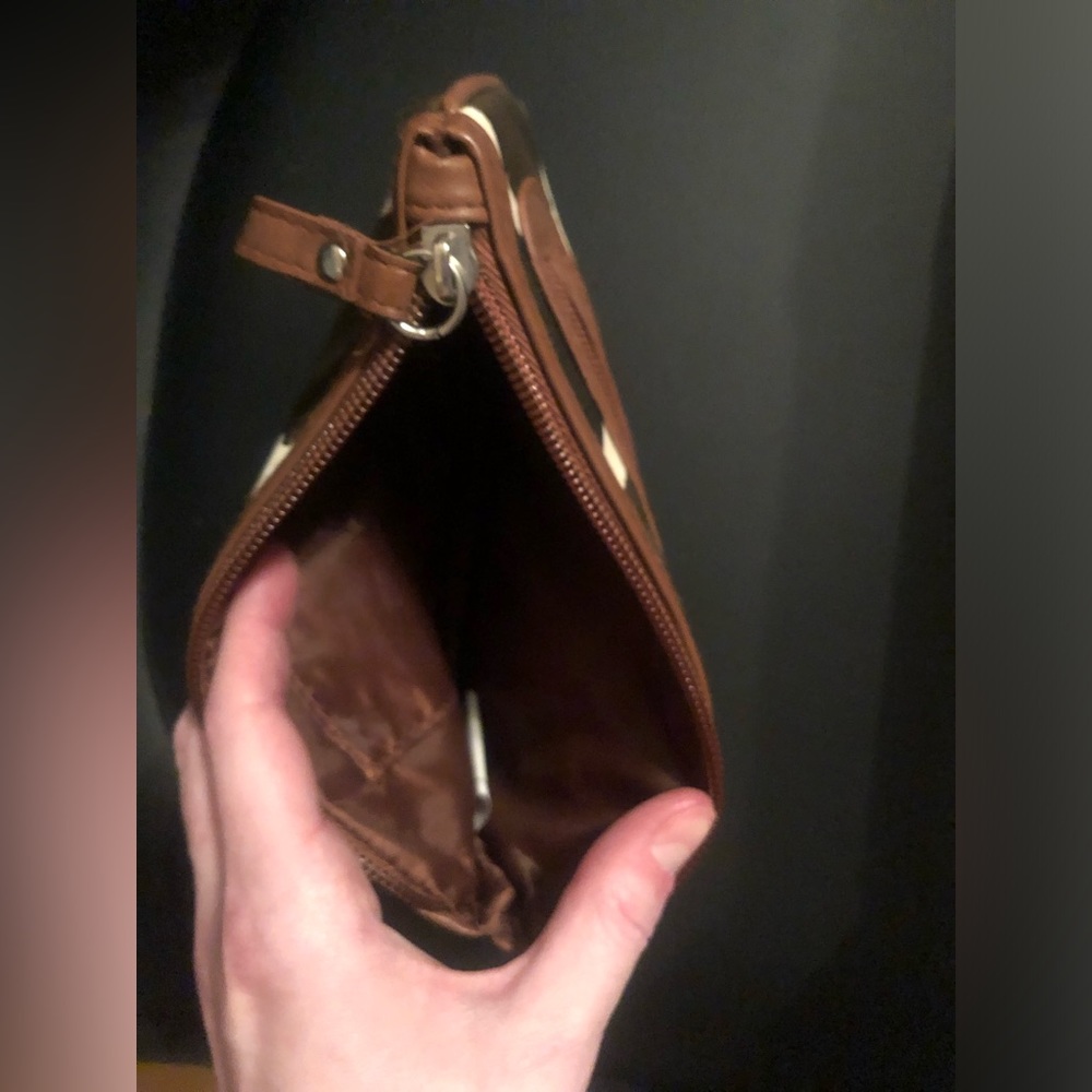 Wristlet - Picture 3 of 3